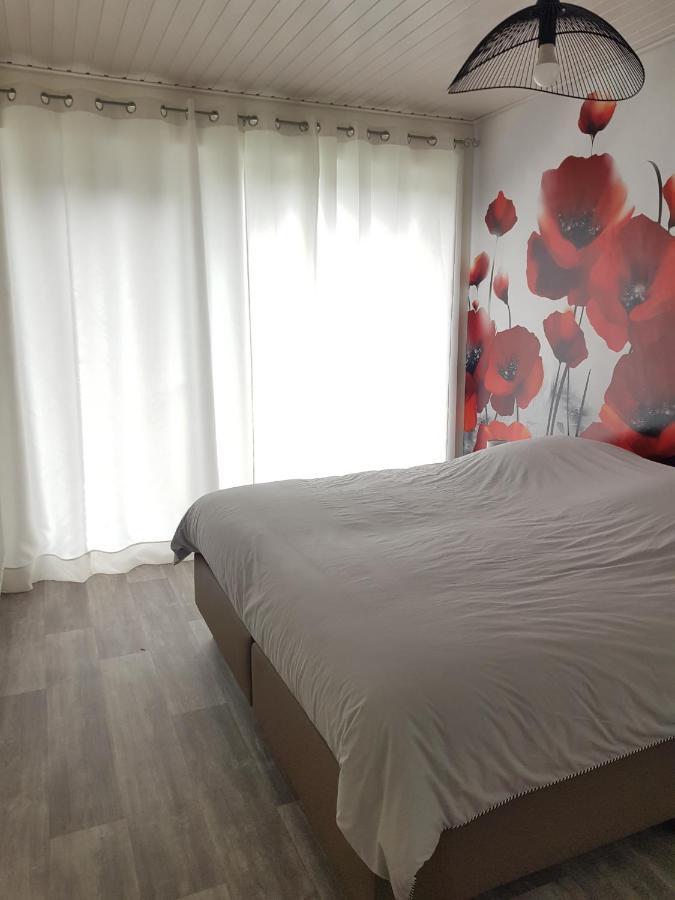 Mary'S Poppies - Bed & Breakfast Blandain Exteriör bild